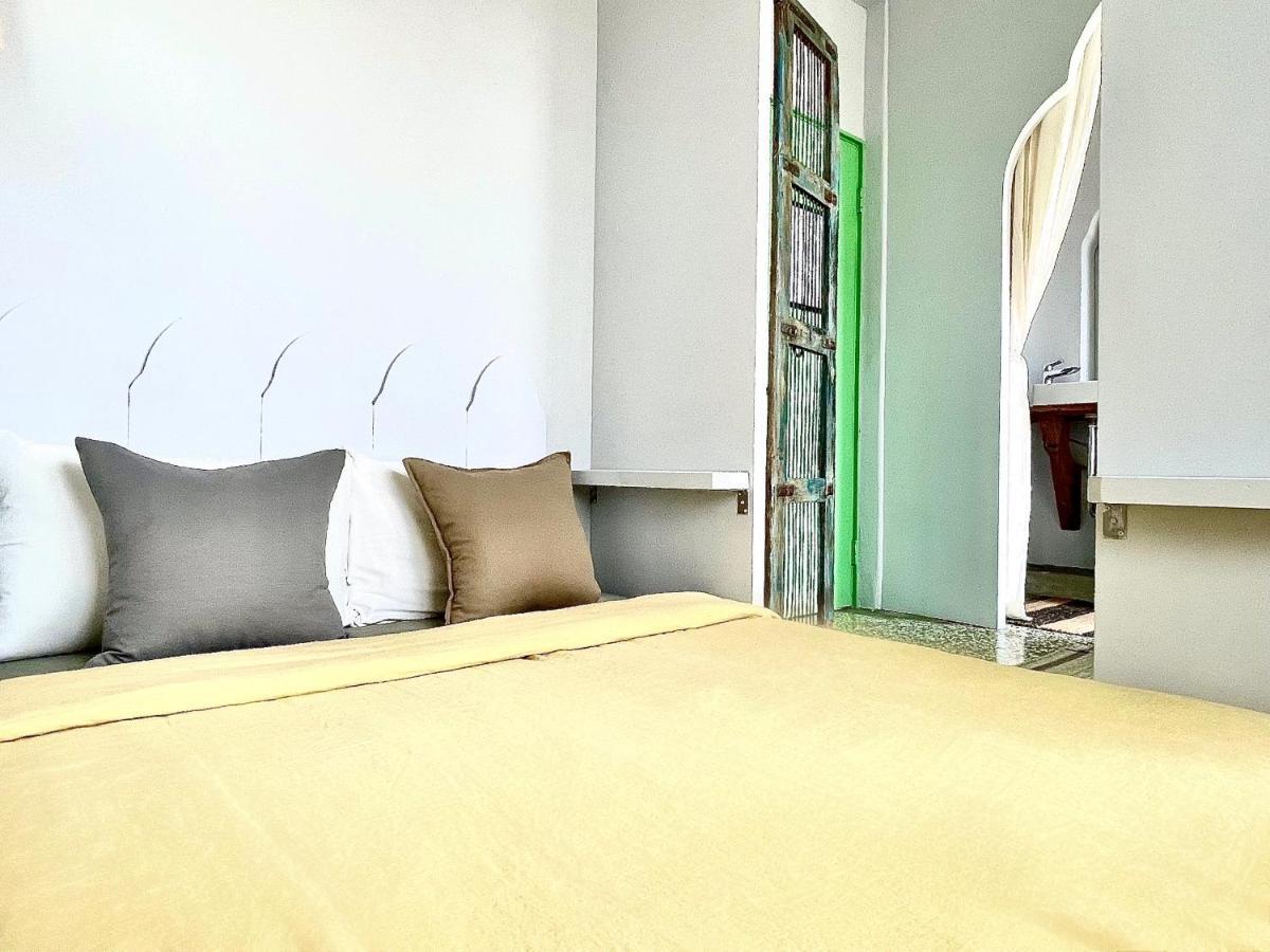 No 79 In Tainan Apartment Luaran gambar